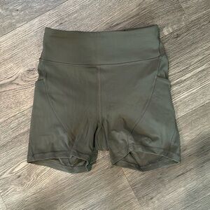 Lululemon biker shorts